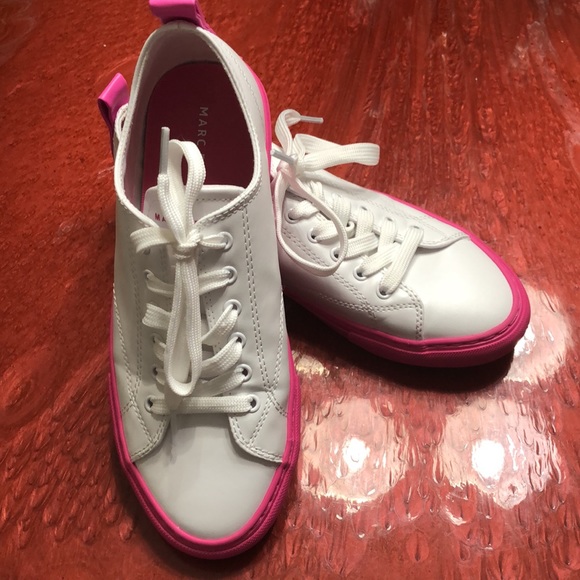 Marc fisher sneakers size 7 white and pink color - Picture 4 of 10